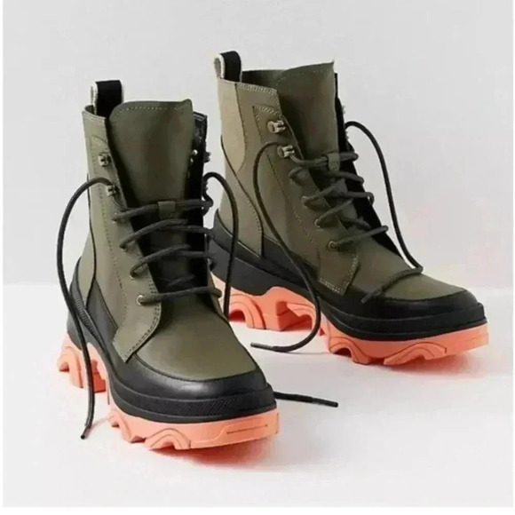 Free People X Sorel Brex Lace Boots - Picture 2 of 8